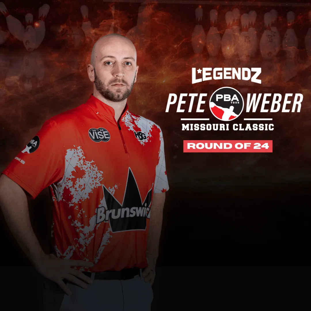 Graham Fach competing during Round of 24 match play at the PBA Pete Weber Missouri Classic.