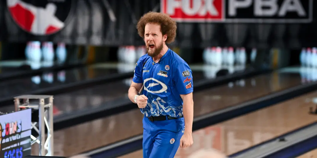 Troup and Simonsen Cruise into PBA Playoffs Quarterfinals