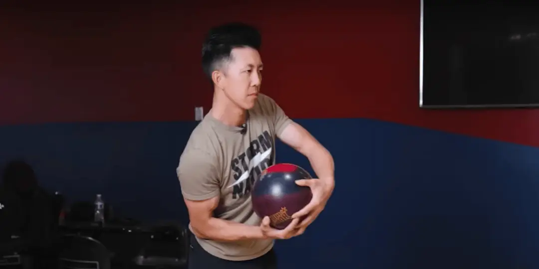 Darren Tang Makes PBA History Winning With Both Styles: “The Optimal Way to Throw Strikes Is With Two Hands”