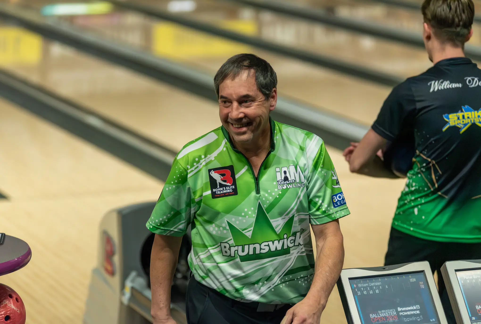 Parker Bohn III Nearly Breaks Record, Leads Super Senior Classic