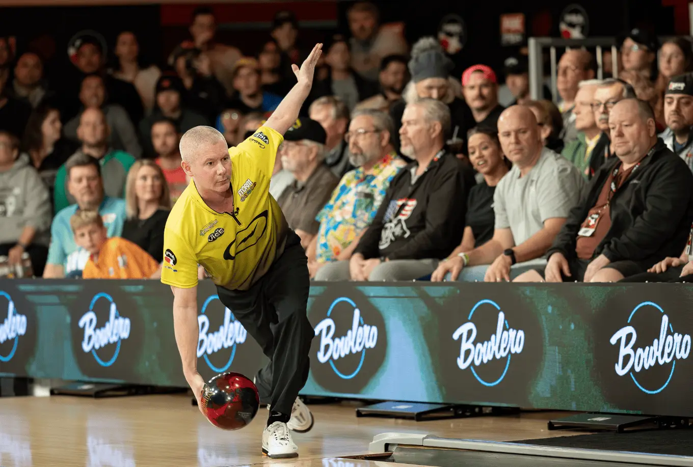 Patrick Dombrowski Leads After First Qualifying Round at PBA Pete Weber Missouri Classic