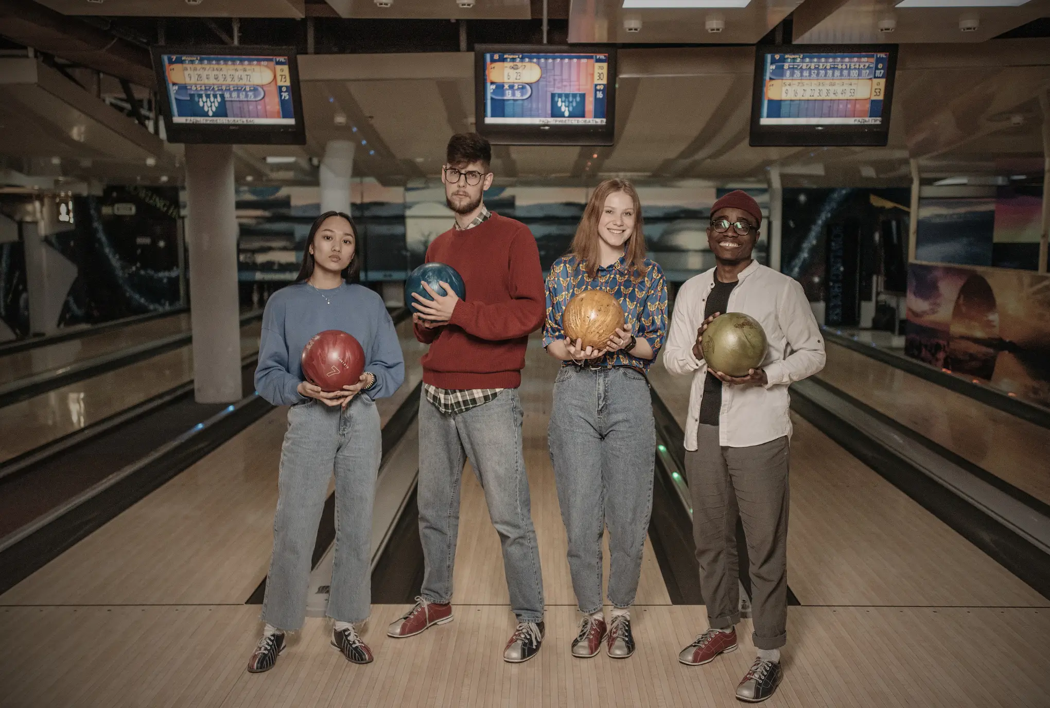 How Long Does a Game of Bowling Take? 1–6 Players