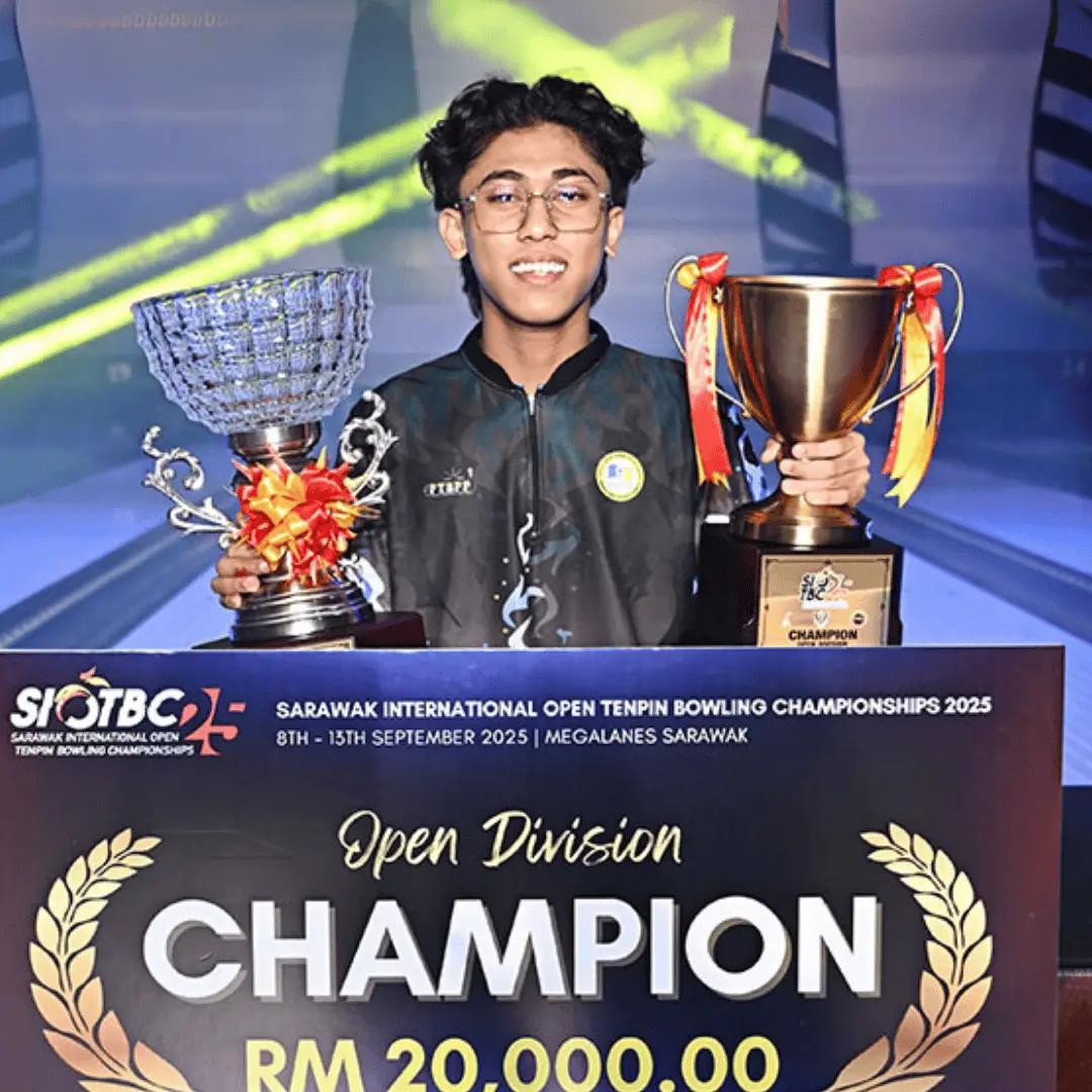 Muhammad Aqil Bin Faizal celebrates victory at the Sarawak International Open 2025 in Kuching, Malaysia.