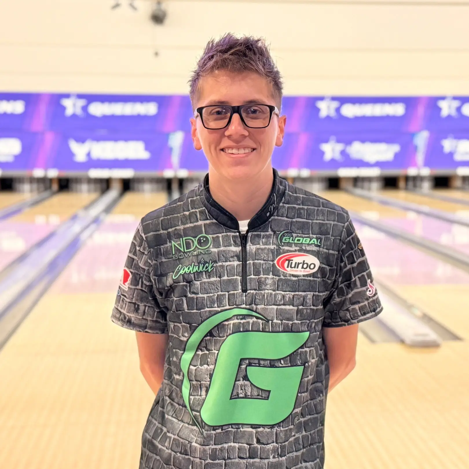 2026 USBC Queens standings showing Erin McCarthy leading qualifying after 15 games
