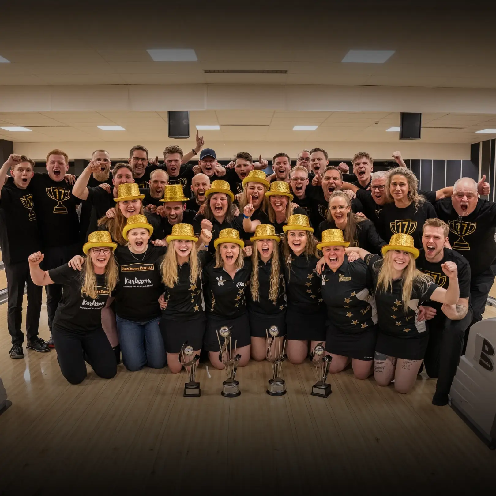 X-Calibur and Pergamon celebrating Swedish League titles in Nyköping